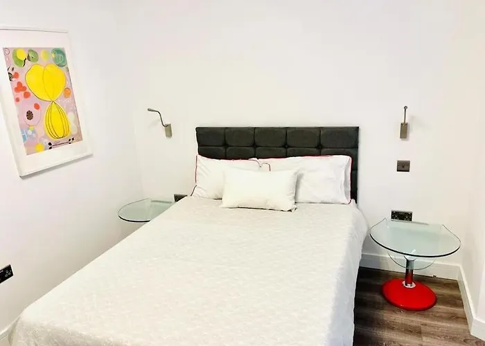 Family Flat In Camden, Top Location, Next To Attractions