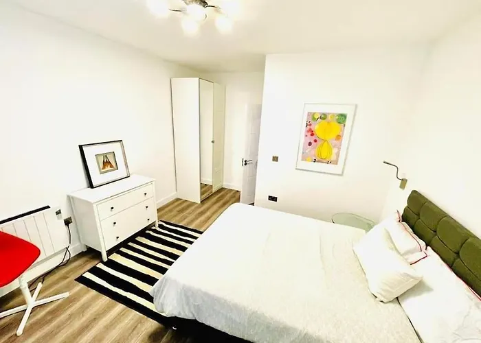 Family Flat In Camden, Top Location, Next To Attractions