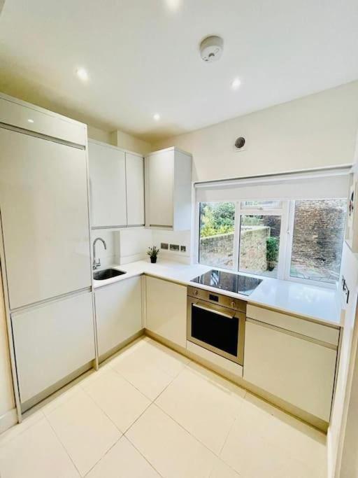 Family Flat In Camden, Location, Next To Attractions Apartment London